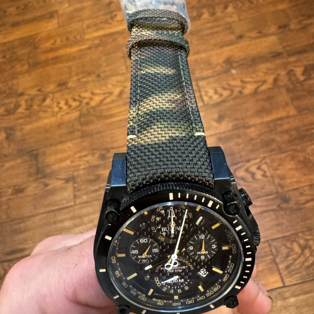 MEN’S BULOVA PRECISIONIST CHRONOGRAPH CHAMPLAIN 98b318 black nylon.